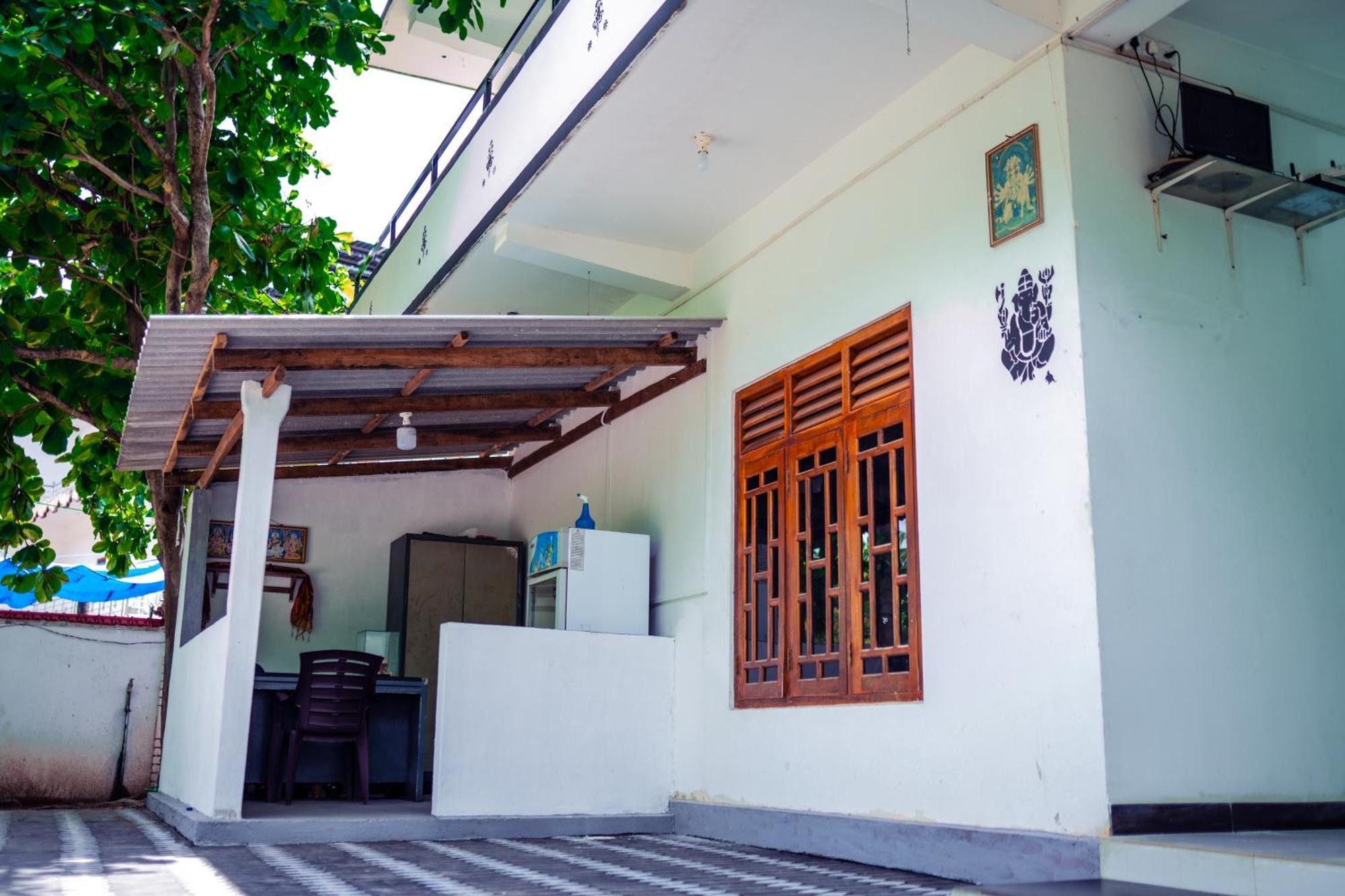 Hilton Cottage Тринкомале Екстериор снимка