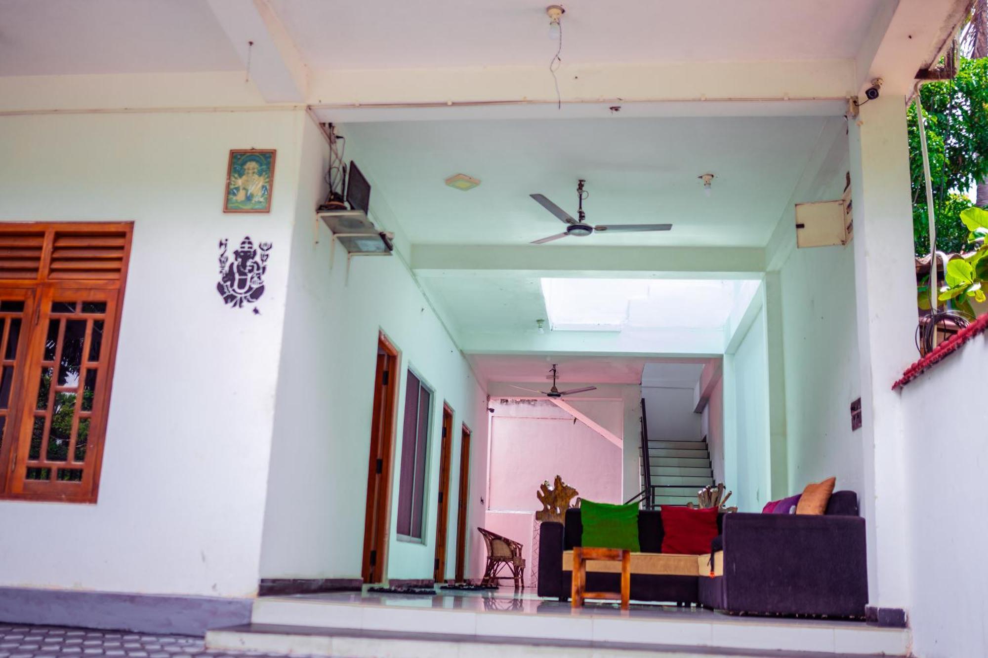 Hilton Cottage Тринкомале Екстериор снимка