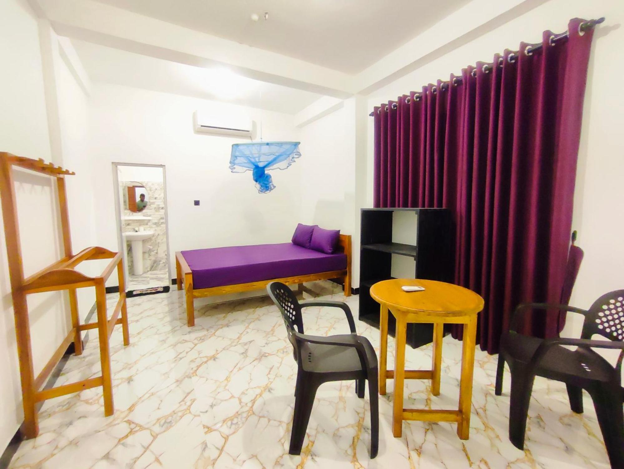 Hilton Cottage Тринкомале Екстериор снимка